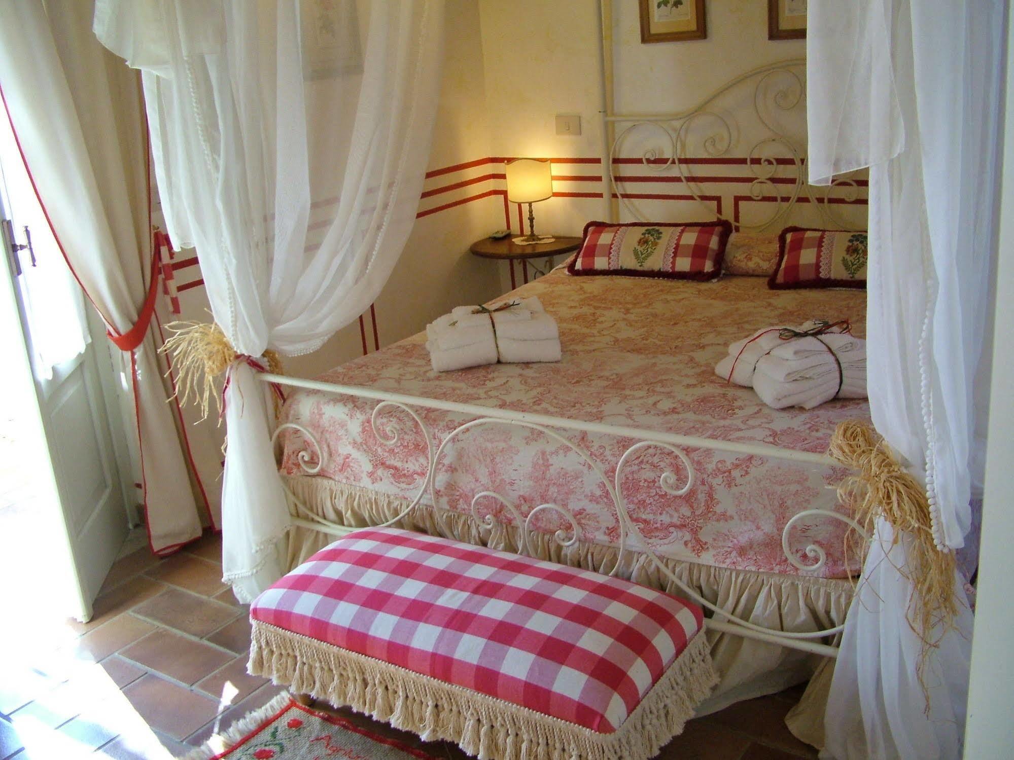 La Meridiana Sambuco  Екстериор снимка
